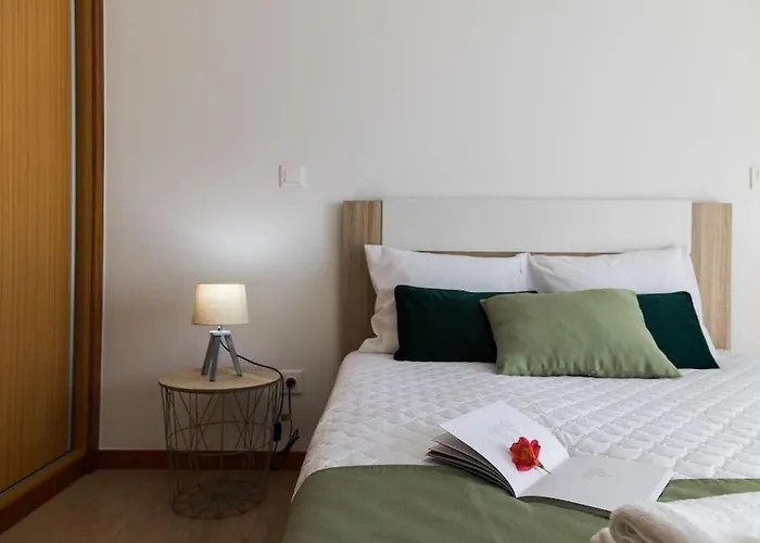 Mountain 27a * Santa Barbara (Sao Miguel)